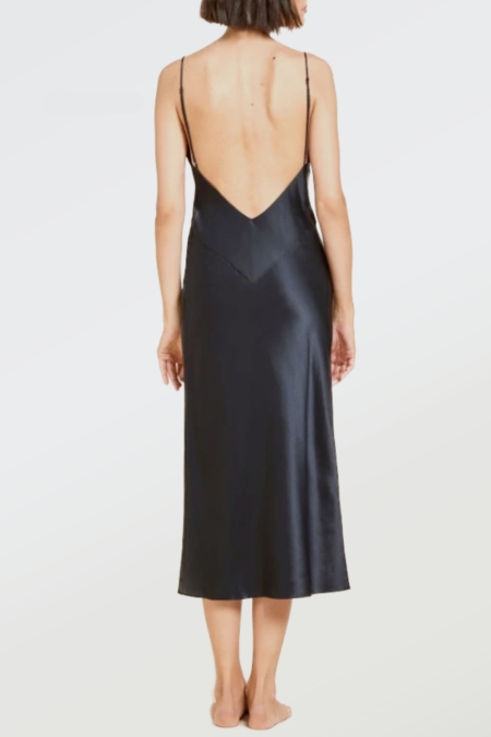 Платье из натурального шелка