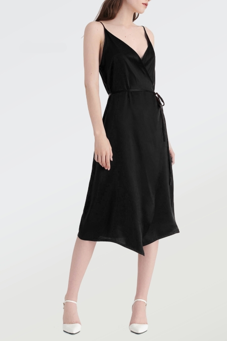 Платье из натурального шелка